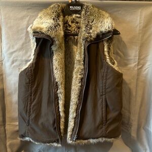 Women's Faux Fur Vest in Brown